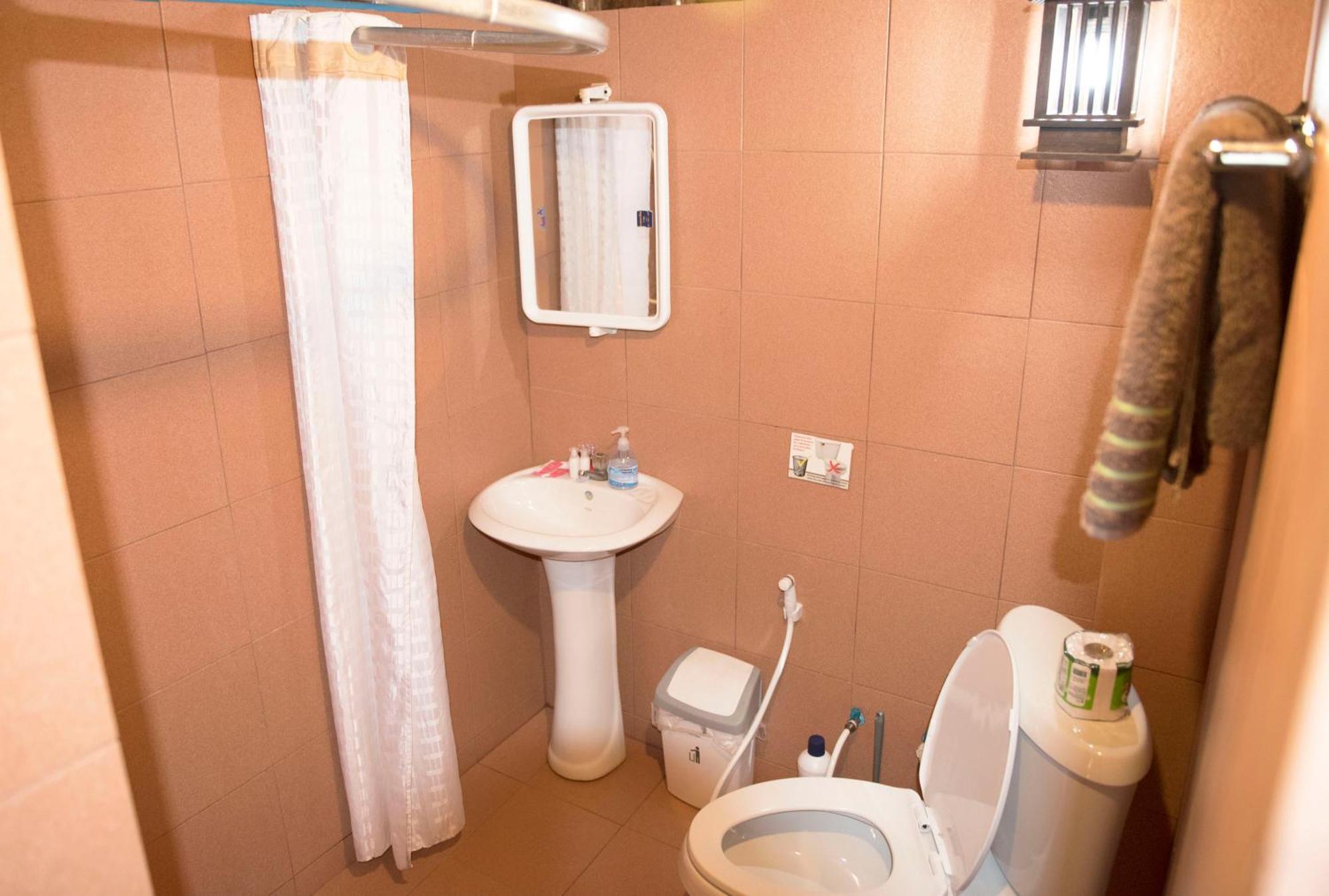 皮皮岛 向日葵船屋酒店 外观 照片
