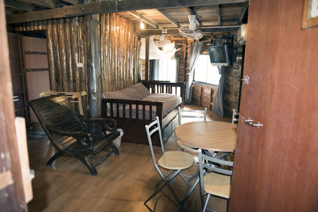 皮皮岛 向日葵船屋酒店 外观 照片
